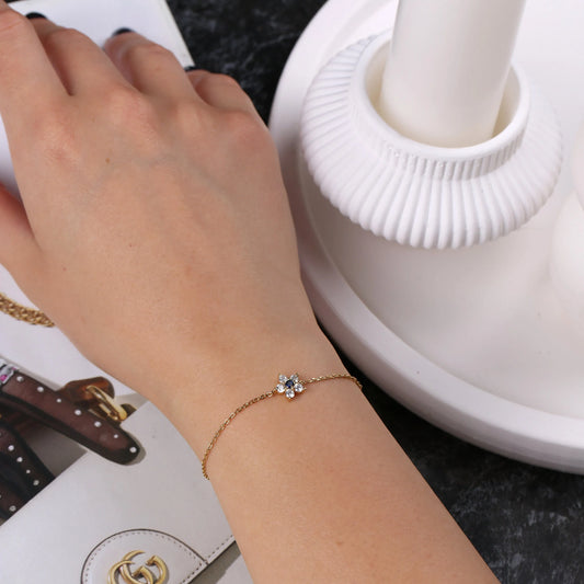 Daisy Flower Charm Bracelets for Women
