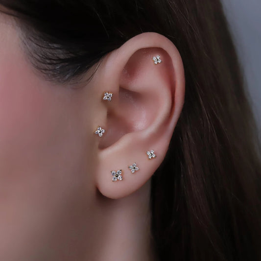 18G Tiny Flower Threadless Push Pin Labret Stud