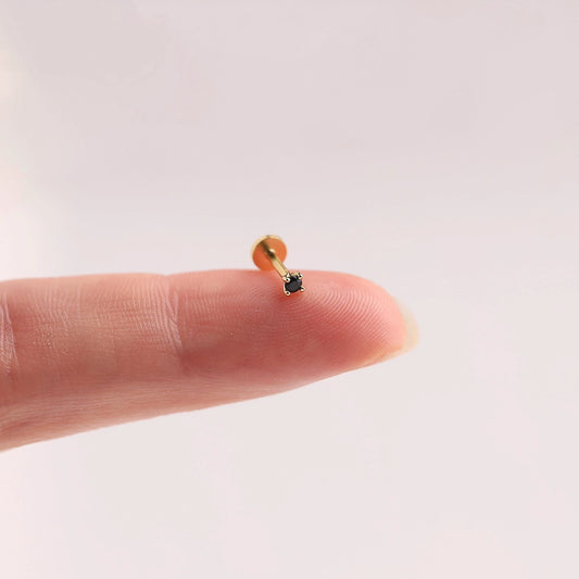 18G Black Onyx Threadless Push Pin Labret Stud