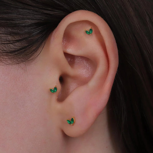 18G Tiny Emerald Leaf Helix Threadless Push Pin Labret Stud