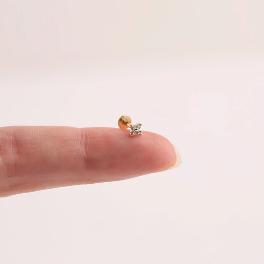 18G Tiny Flower Threadless Push Pin Labret Stud